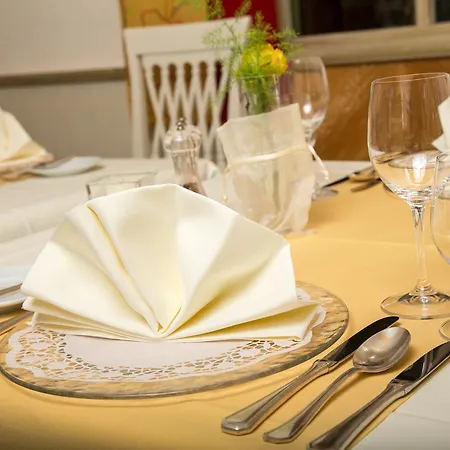 Gesundheitsresort Konigsberg 4* Bad Schönau